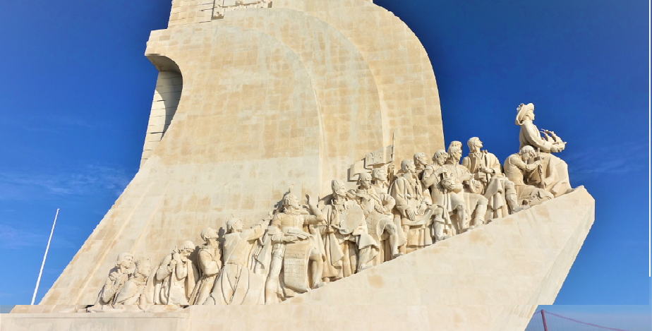 葡萄牙~航海紀念碑~紀念15至16世紀航海時代的一個紀念碑，也是里斯本著名地標。